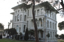 Tevhide Hanım Köşkü